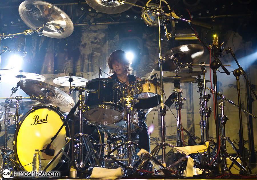 Dir en Grey, Milk, 25.08.2011 Photobucket