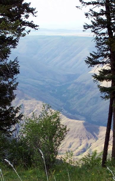 GravesCreekfromtopofDumaq.jpg