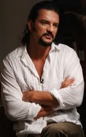 Ricardo Arjona entrevistado en Telemundo