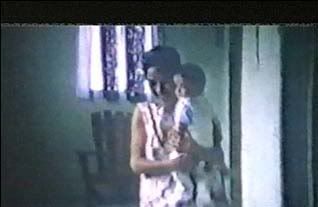 En los brazos de su mamá Noemí - 1966 En los brazos de su mamá Noemí - 1966