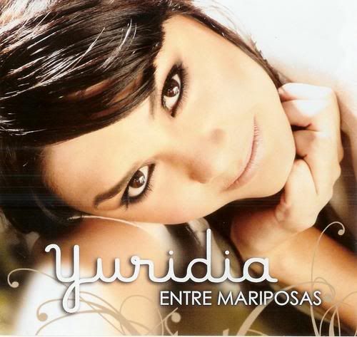 CD Entre mariposas de Yuridia