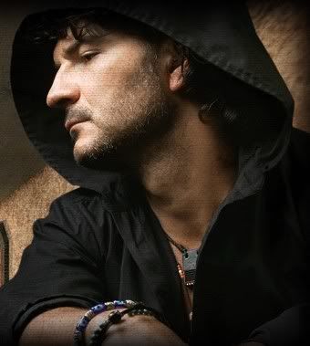 Ricardo Arjona - GIRA QUINTO PISO Ricardo Arjona - GIRA QUINTO PISO