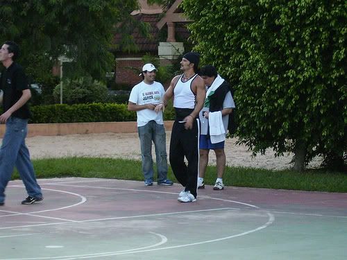 Ricardo Arjona entrena en el Hotel Buganvillas de Bolivia, enero 2007