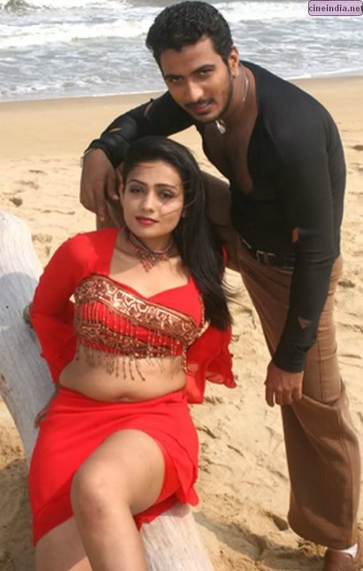 Amatuer old fucks young Meera vasudevan bikini