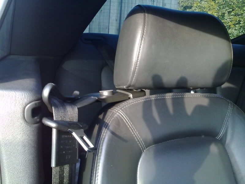 car seat belt holder