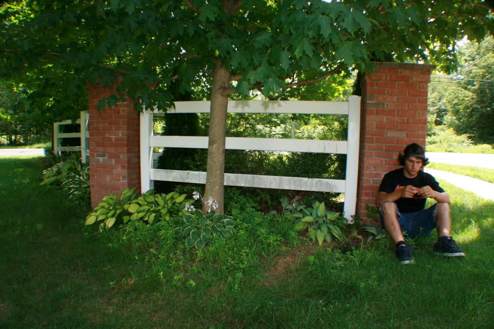 IMAGE: http://i136.photobucket.com/albums/q181/sharrington8592/IMG_1504.jpg