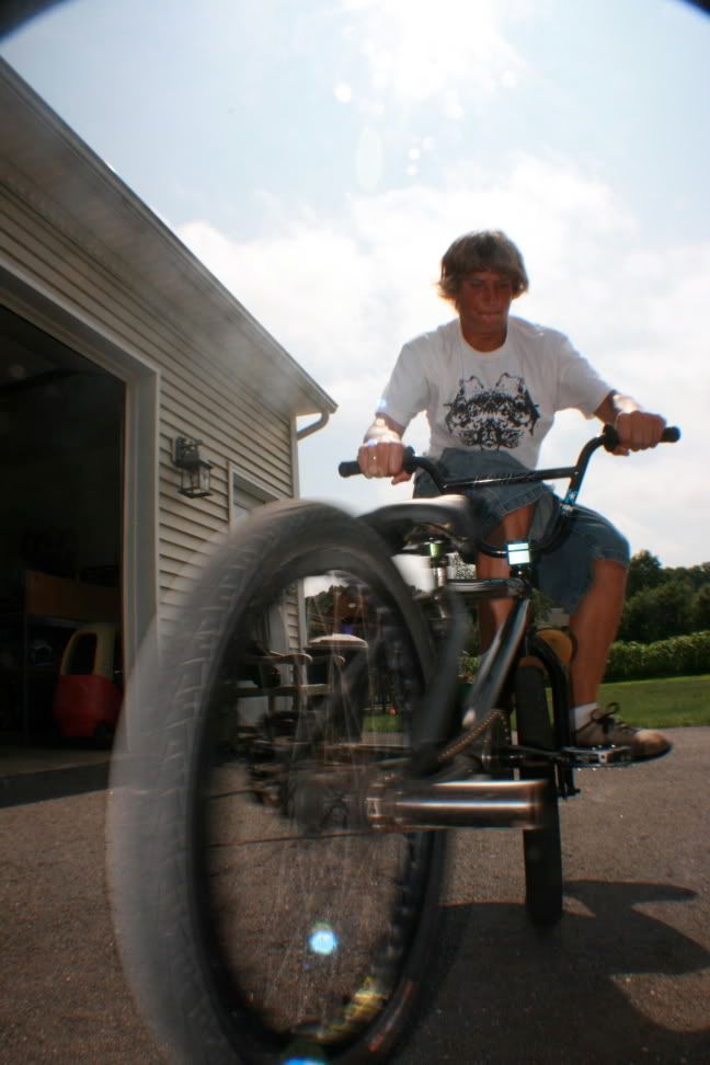 IMAGE: http://i136.photobucket.com/albums/q181/sharrington8592/IMG_2297.jpg