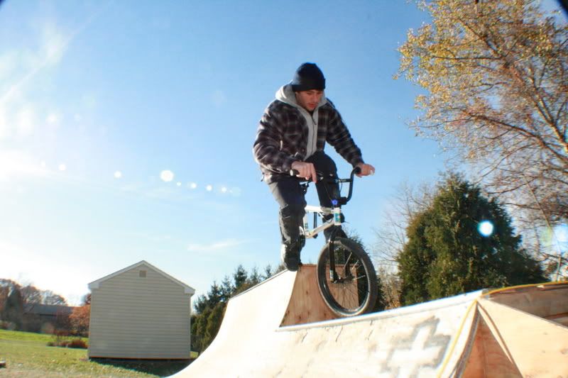 IMAGE: http://i136.photobucket.com/albums/q181/sharrington8592/IMG_8207.jpg