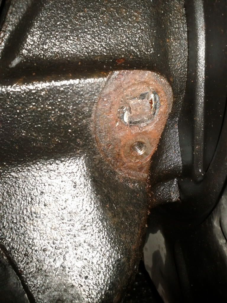 How to remove broken ABS sensor