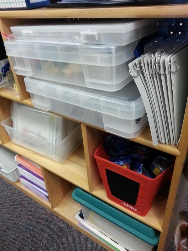 Math shelves 2 photo 20130816_154308_zps8371b2dd.jpg