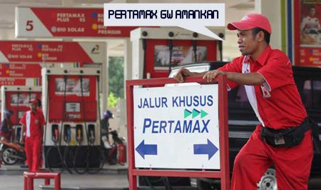 Doketr Dan Orang Gila Lucu Rela Dipeluk Rina Suzuki Scandal Doketr Dan Orang Gila Lucu Rela Dipeluk Rina Suzuki Scandal