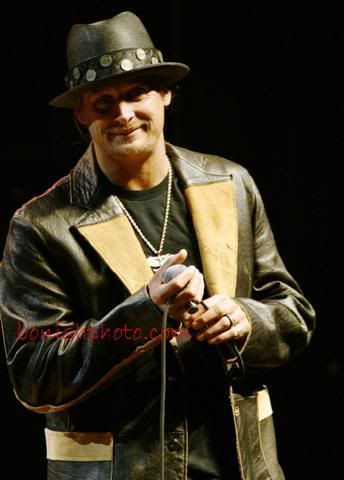 IMAGE: http://i136.photobucket.com/albums/q190/Bonishphoto/FE9A9521.jpg