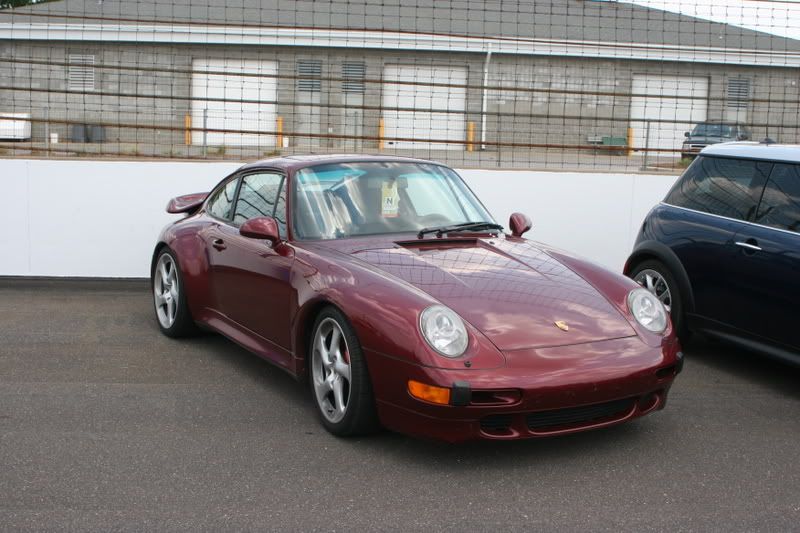 IMAGE: http://i136.photobucket.com/albums/q190/sin4jon3000/Autos/IMG_3009.jpg