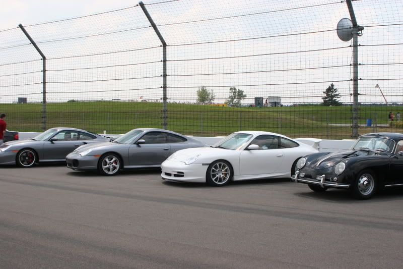 IMAGE: http://i136.photobucket.com/albums/q190/sin4jon3000/Autos/IMG_3020.jpg