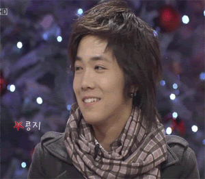 [Resim: 12224EBB88CEBA19CEB8B8C.gif]