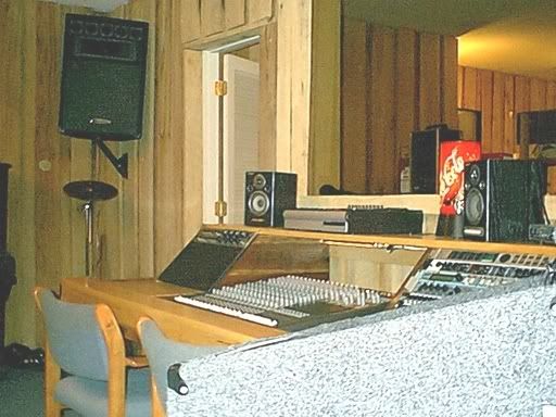 studio20.jpg